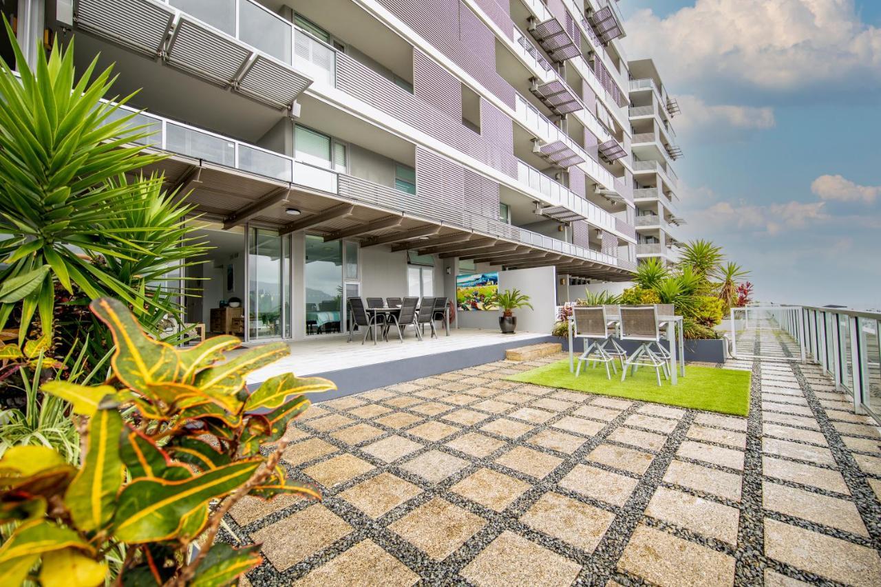 Cairns Waterfront Luxury At Harbourlights Lejlighed Eksteriør billede
